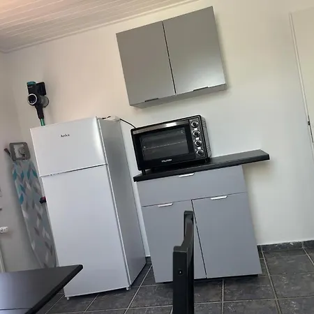 Neu! Up De Warf Apartament *